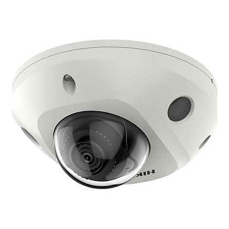 Weiße Fisheye-Überwachungskamera von Hikvision mit gewölbter Glaskuppel vor weißem Hintergrund.