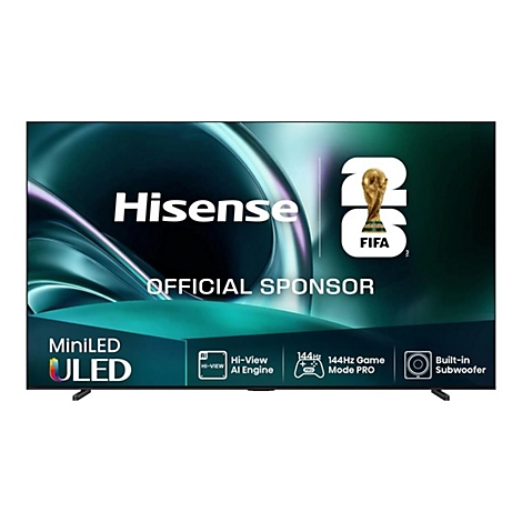 Hisense Fernseher vor weißem Hintergrund mit FIFA-Sponsoring-Logo, Mini-LED-Display und technischen Merkmalen.