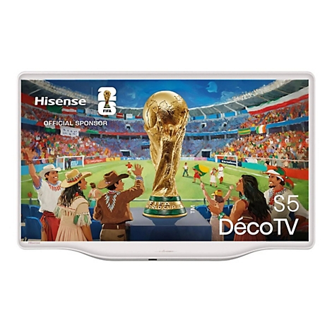 Hisense DecoTV S5 mit FIFA WM-Motiv, zeigt den goldenen WM-Pokal vor einem jubelnden Stadionpublikum.