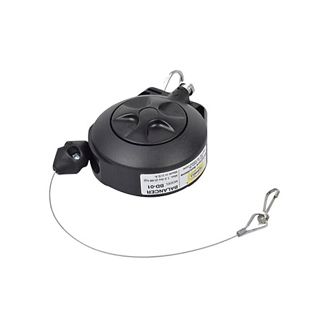 Schwarzer Balancer mit Stahlseil und Karabinerhaken.