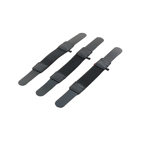 Trois sangles noires avec des coussinets carrés et foncés.