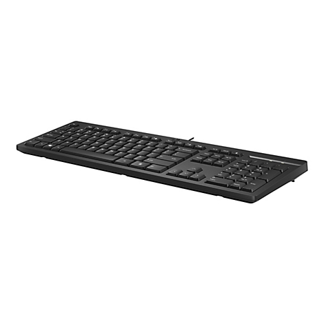 Schwarze Computertastatur mit weißen Buchstaben und Ziffern. Die Tastatur ist schräg von oben fotografiert.