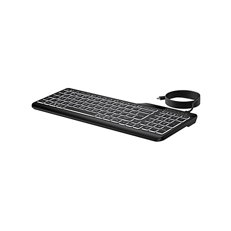 Schwarze, flache PC-Tastatur mit Kabelanschluss vor weißem Hintergrund.