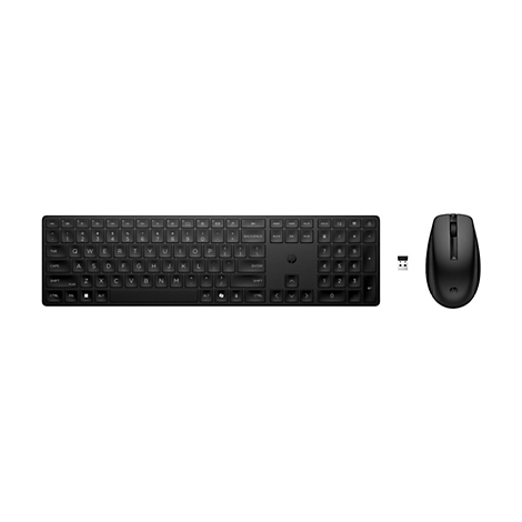 Clavier et souris sans fil noirs sur fond blanc. Clavier avec touches de différentes couleurs. Souris avec le logo HP.