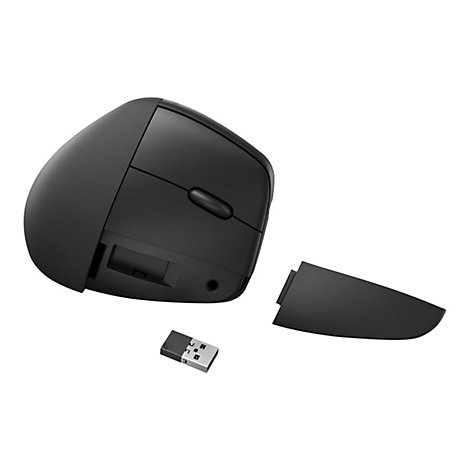 Schwarze ergonomische Maus mit abgenommenem Seitenteil und USB-Empfänger.