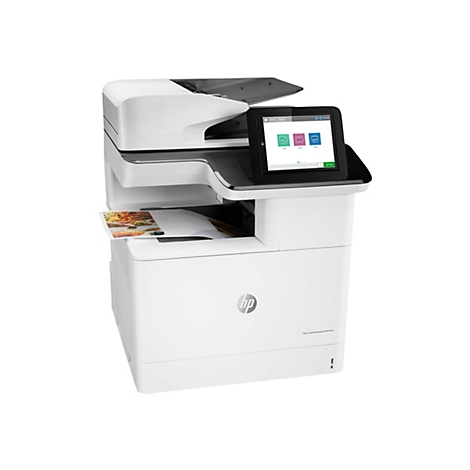 Une imprimante HP Color LaserJet Enterprise MFP M776 blanche. L'écran tactile affiche des options telles que copier, numériser et imprimer. Une feuille avec des images colorées est en cours d'impression.