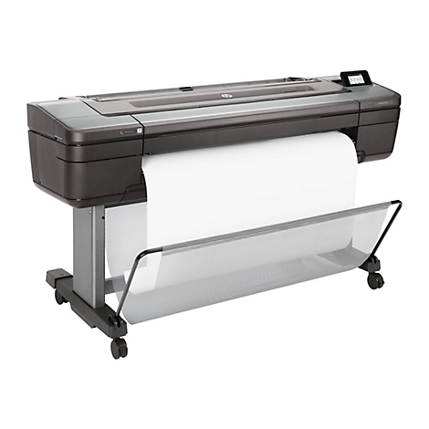 Ein großer, dunkler Drucker, HP DesignJet Z3 dr, mit Papierrolle. Auf Rädern. Rechts ein Touchscreen.