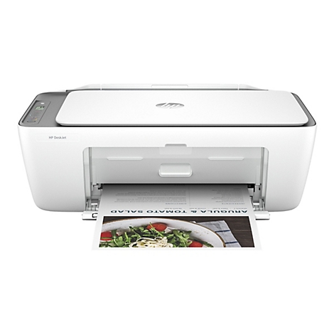 Ein weißer HP Deskjet Drucker druckt ein Rezept für einen Rucola-Tomaten-Salat.