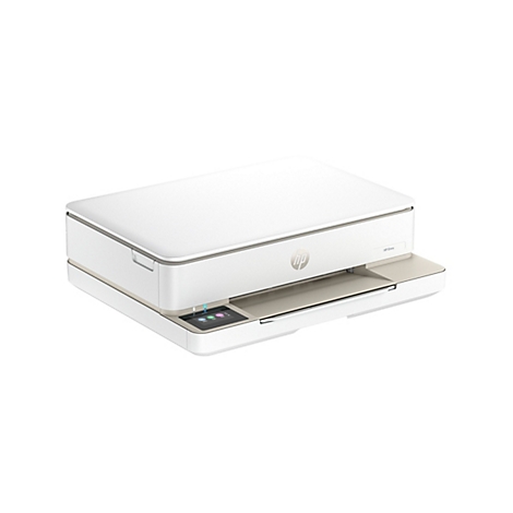 Weißer HP Envy Drucker. Oberseite und Gehäuse cremefarben, Bedienfeld schwarz. Das HP Logo ist mittig angebracht.