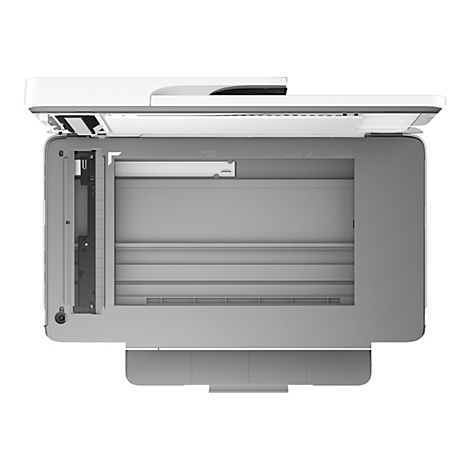Draufsicht auf einen geöffneten Multifunktionsdrucker. Der Scannerdeckel ist geöffnet und gibt den Blick auf die Scan-Fläche frei. Beschriftungen für Papierformate sind sichtbar.