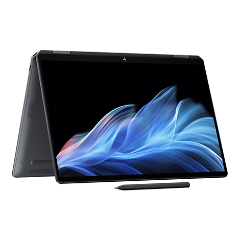 Ein schwarzes Laptop mit blauem, abstraktem Hintergrundbild und Stift auf weißem Grund.