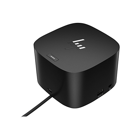 Schwarze Dockingstation mit HP Logo und Kabel, USB-A und USB-C Anschlüssen. Auf weißem Hintergrund.
