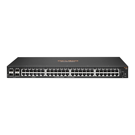 Schwarzer Aruba 6100 Switch, vorne gesehen. 52 Ports. Oben das Aruba Logo.