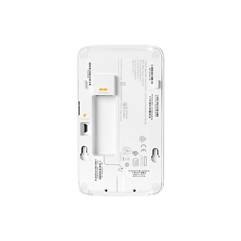 Rückseite eines weißen Access Points mit diversen technischen Informationen, Anschlüssen und Barcodes.