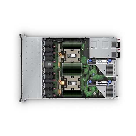 Draufsicht auf ein Server-Rack mit geöffneten Seiten. Innenleben mit Kühlkörpern, Lüftern, Platinen und Beschriftungen. Hauptsächlich Grau, Grün und Schwarz.