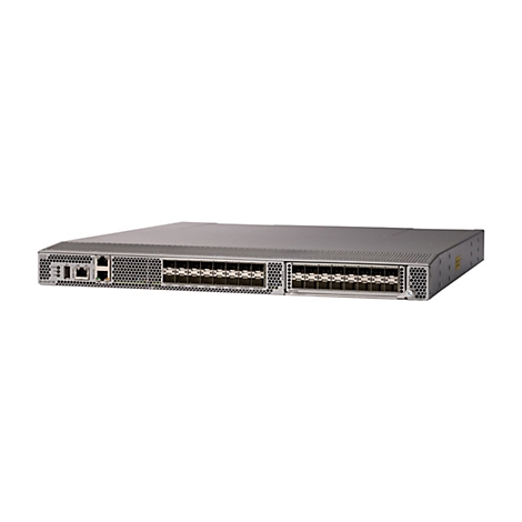 Silberner Cisco DS-C9132T-K9 Netzwerkswitch mit zahlreichen Ports und Anschlüssen auf einer Frontblende.