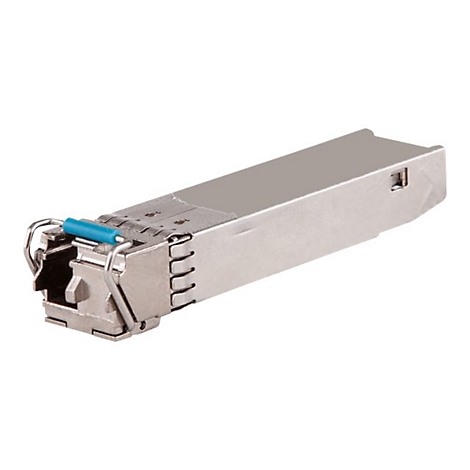 Metallfarbener SFP Transceiver. Mit blauem Verriegelungsbügel.