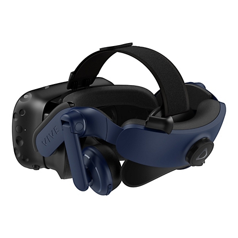 Ein Virtual-Reality-Headset, schwarz und blau, mit Kopfband und Ohrhörern. Auf der Seite steht "VIVE".
