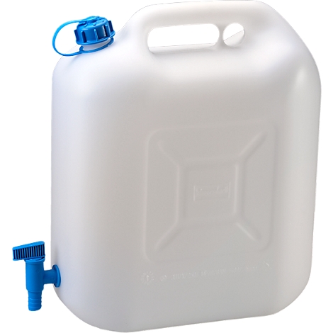 Weißer Wasserkanister mit blauem Deckel und Auslaufhahn, Henkel oben.