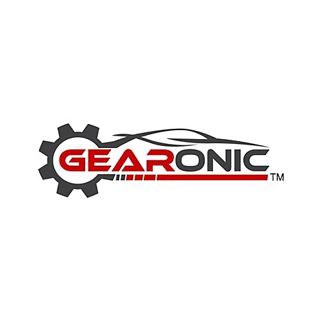 Gearonic-Logo: rotes Wort 'GEAR' und schwarzes Wort 'RONIC' mit Zahnrad und Auto-Silhouette.