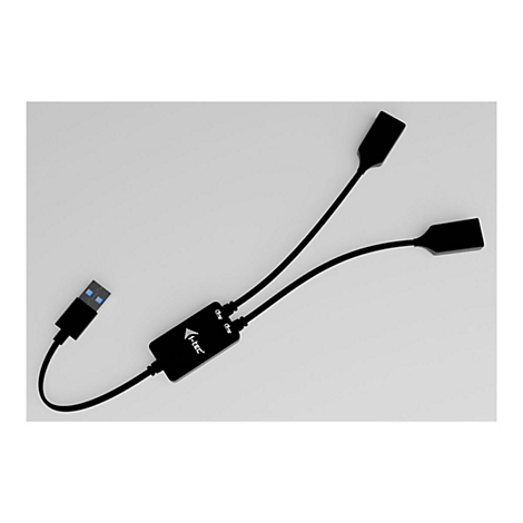 Schwarzes USB-Kabel mit zwei Enden und einem Stecker. Auf einem schwarzen Kasten ist der Schriftzug "i-tec" zu sehen.