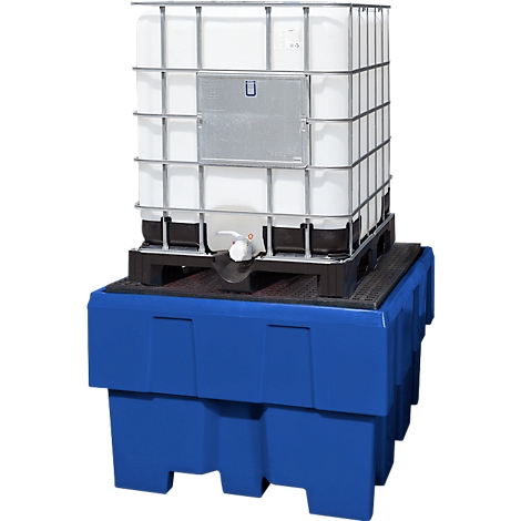 A white IBC container, surrounded by a metal grid, stands on a blue spill containment. The image shows the safety of the container.