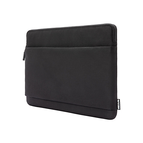 Schwarze Laptoptasche, mit Reißverschluss und kleinem Außenfach. Incase-Logo.