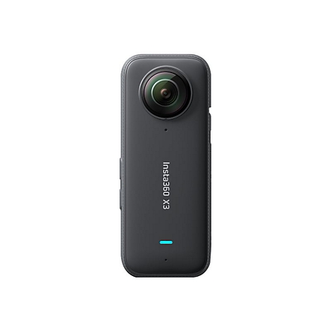 Schwarze Insta360 X3 Kamera in der Frontalansicht mit markantem Objektiv und leuchtend blauer Statusanzeige.