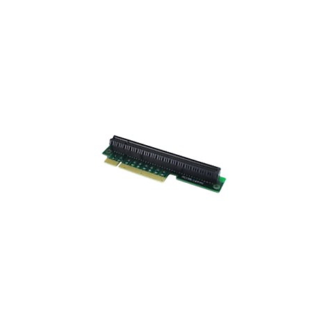 PCIe-Riser-Karte mit schwarzem Steckplatz auf grüner Leiterplatte vor weißem Hintergrund.