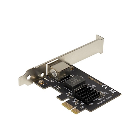 Schwarze Netzwerkkarte mit einem Ethernet-Anschluss und silbernem Metall-Slotblech vor weißem Hintergrund.
