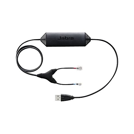 Un câble Jabra noir, avec connecteur USB, deux fiches téléphoniques et un boîtier central avec lettrage Jabra.