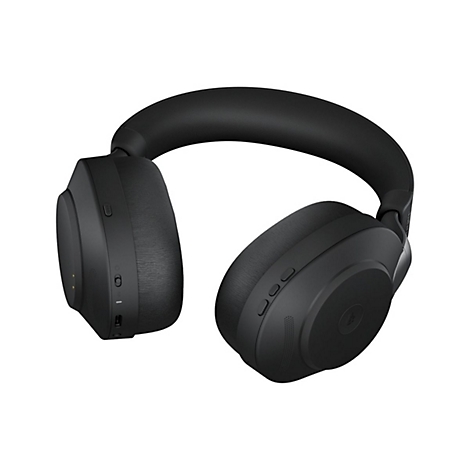 Gros plan sur un casque noir, détaillé et de haute qualité.