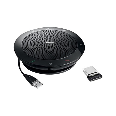 Téléphone de conférence Jabra noir avec câble USB et dongle USB. Forme ronde, grille de haut-parleur, symbole de combiné téléphonique. Logo Jabra.