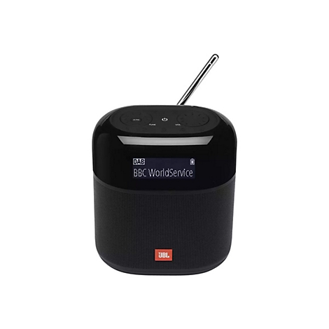 Schwarzes JBL DAB-Radio. Bildschirm mit BBC WorldService. Ausziehbare Antenne, Knöpfe oben.