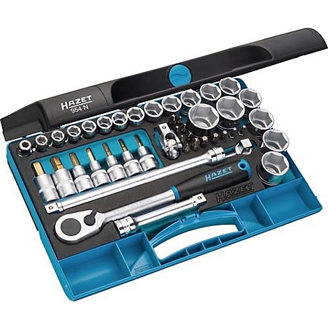 Boîte à outils avec clés et accessoires. Inscription : HAZEt 954 N. Triés par taille.