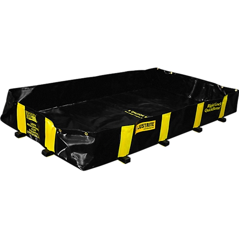 Zwarte opvangbak met gele strepen. Opschrift: Justrite, Voorzichtig, Right-Lock Quickbeam.