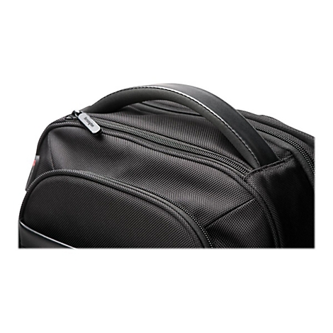 Nahaufnahme einer schwarzen Laptop-Tasche mit Henkel und Reißverschluss. Auf dem Reißverschluss steht 'Kensington'.