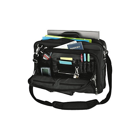 Schwarze Laptoptasche mit Inhalt: Laptop, Dokumente, Stifte, Pass. Trageriemen sichtbar.