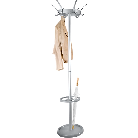 Porte-manteau argenté avec crochets, comprenant un manteau, un support pour un parapluie et un parapluie.
