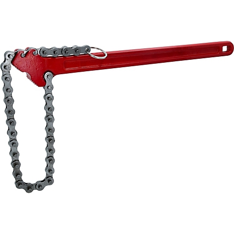 Rote Kettenrohrzange mit silberner Kette und Loch. Werkzeug zur Reparatur.