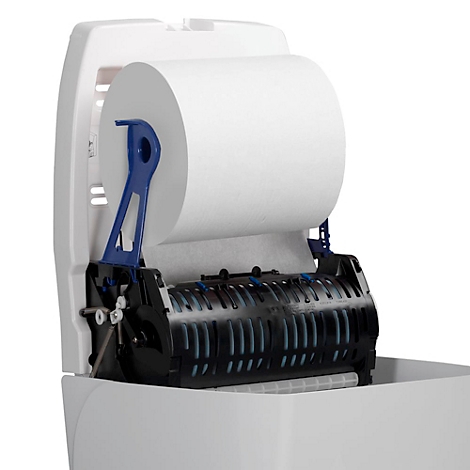 Papierhandtuchspender mit einer Papierrolle, blauem Träger und schwarzer Walze.