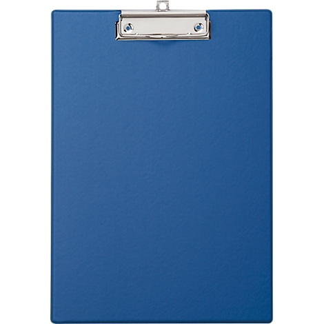 Blauw klembord met zilveren clip. De achtergrond is wit.