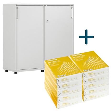 Weißer Aktenschrank mit Papierstapeln daneben. Ein Plus-Zeichen deutet auf die Kombination der Artikel hin.