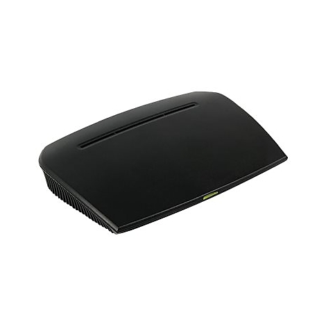 Schwarzer, flacher Netzwerk-Router mit geschwungenem Gehäuse und grünem Statuslicht auf weißem Hintergrund.