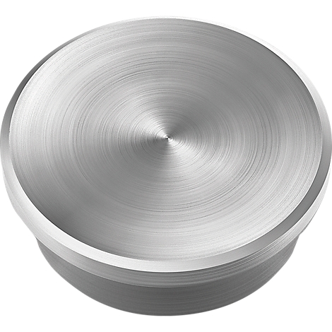 Ronde, zilverkleurige metalen dop met concentrische cirkels en een glad oppervlak. De dop is licht gewelfd en heeft een kleine rand.