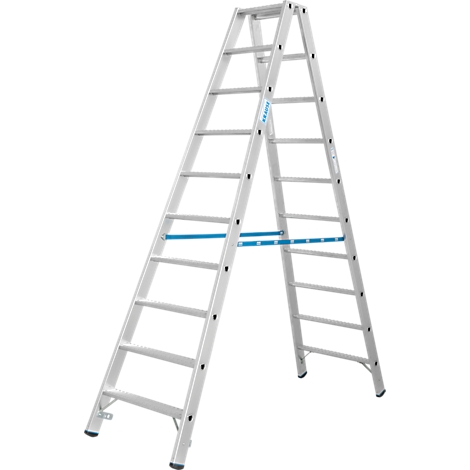 Zilveren vrijstaande ladder, open. Blauwe stutten verbinden de zijkanten. Opschrift: Kram