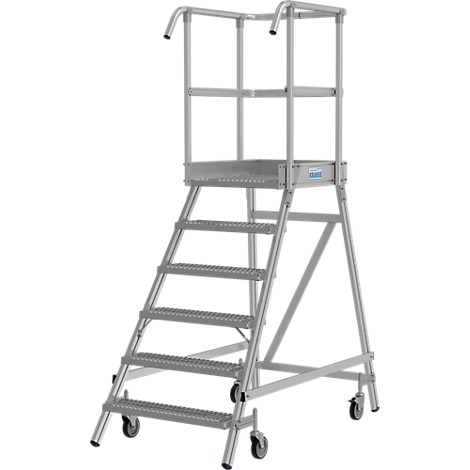 Aluminium-Stehleiter mit Plattform, Geländer, Rollen. Aufstiegshilfe für Industrie oder Lager.