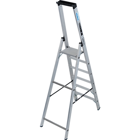 Zilveren trap met zwarte beugel. Treden en treden zijn zichtbaar. Het logo is op de drager aangegeven.