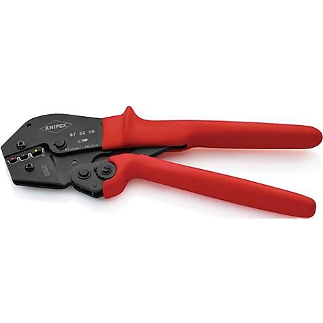 Zwarte krimptang met rode handvatten. Gemarkeerd met 'KNIPEX 97 52 06' op de tangkop.