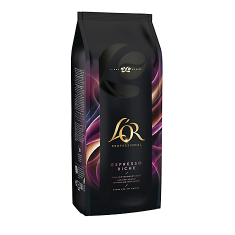 Zwart koffieverpakking van L'OR Professional Espresso Riche, met een gouden logo en teksten. De achtergrond heeft paarse en bruine golven.